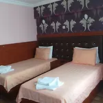Antik Ipek Oda ve Kahvaltı